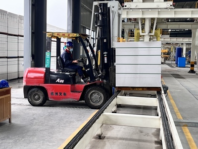 华阴 绿色创新引领可持续发展，环保产品构筑生态屏障